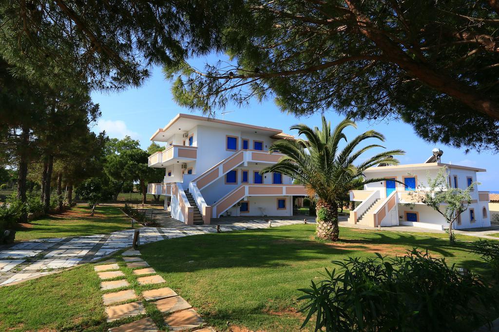 Mesogeios Hotel Marathopoli Exterior foto