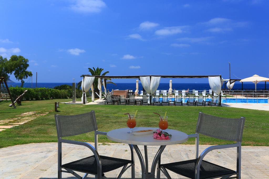 Mesogeios Hotel Marathopoli Habitación foto